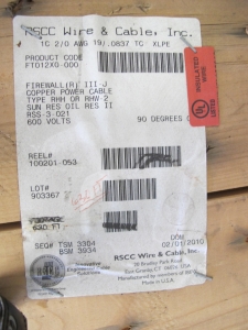 LOT (3272 FT) OF CABLE, ELECTRICAL TYPE, 2/0 AWG SIZE, 600V RATING, COPPER MATERIAL, 1 CONDUCTOR, POWER KIND. NON-SHIELDED, FLAME RETARDANT ETHYLENE PROPYLENE RUBBER INSULATED BLACK, MARK WITH CABLE CODE H1G & (630) CABLE, ELECTRICAL TYPE, 2/0 AWG SIZE, 600V RATING, COPPER MATERIAL, 1 CONDUCTOR, POWER KIND. NON-SHIELDED, FLAME RETARDANT ETHYLENE PROPYLENE RUBBER INSULATED BLACK, MARK WITH CABLE CODE H1G (W-44) LOADING & HANDLING FEE $15-
